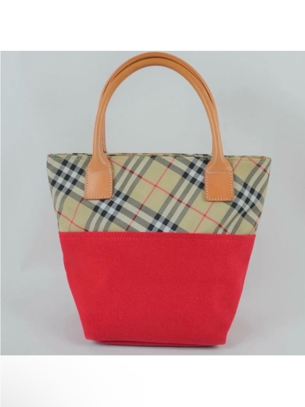 Burberry’s Red Canvas and Vintage Blue Label Japan Exclusive - Picture 2 of 6